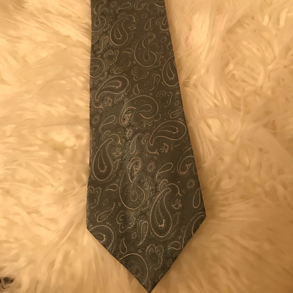 Geoffrey Beene Tie